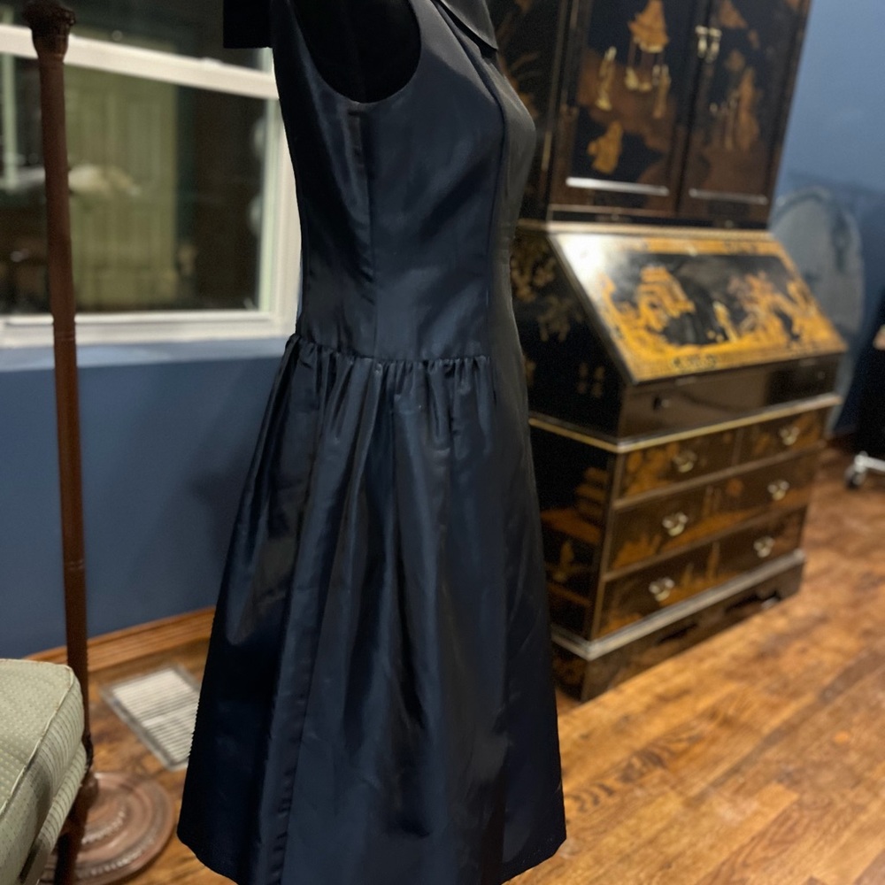 Vintage Classic Navy Fit-and-Flare Dress with Cowl Neck. Very Audrey Hepburn 6 - Picture 5 of 7